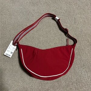 NWT Uniqlo round mini shoulder bag, red